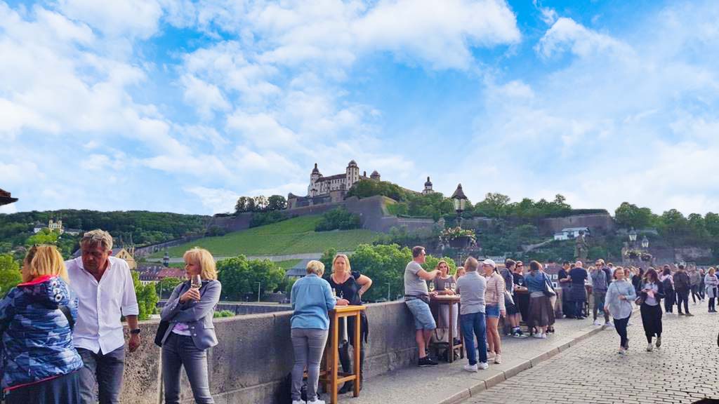 Weinbaugebiet Franken Urlaub Im Silvanerland Wine Travelling